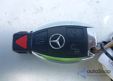 2015 Mercedes-Benz Cla 250 z USA, uszkodzony, nr VIN WDDSJ4EB4FN179281